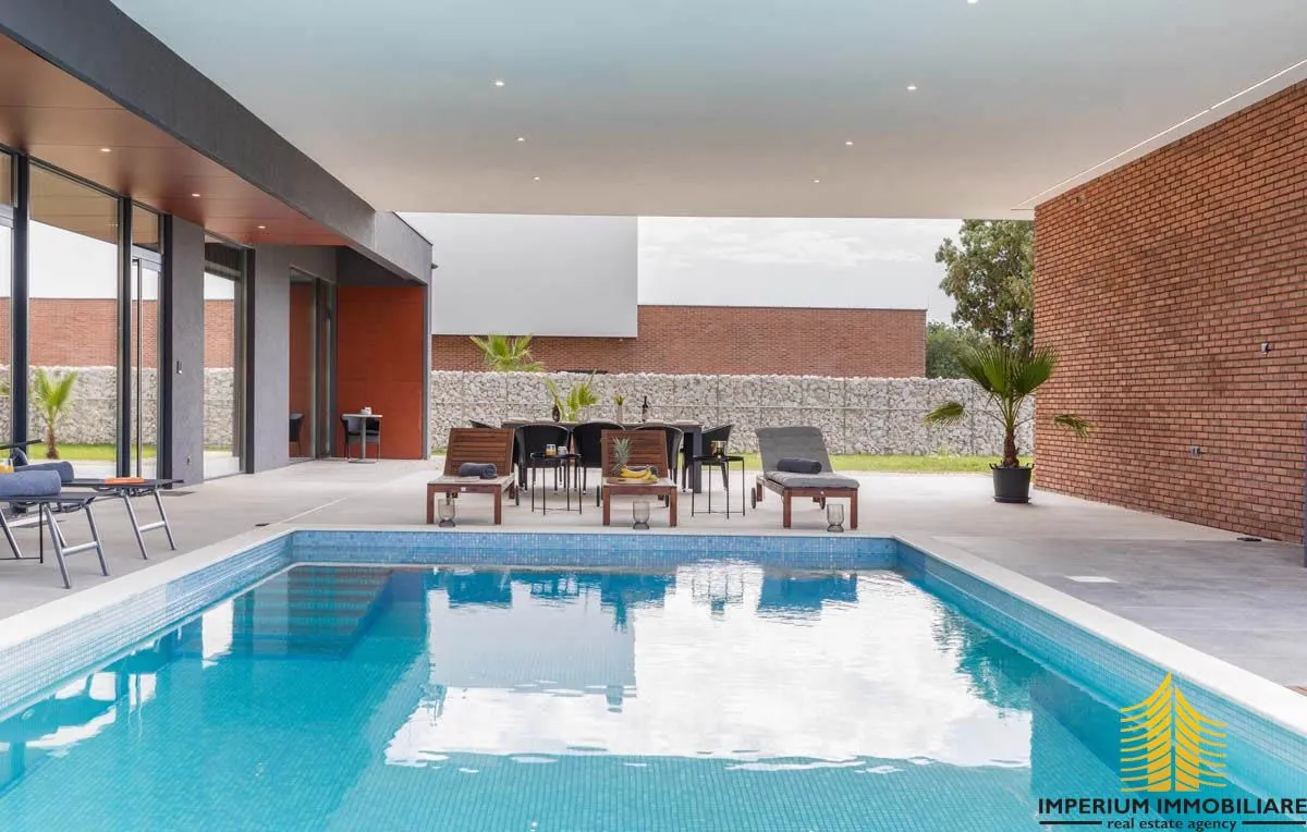 luxury villa with pool, liznjan, 380.68m2, croatia - slika 34
