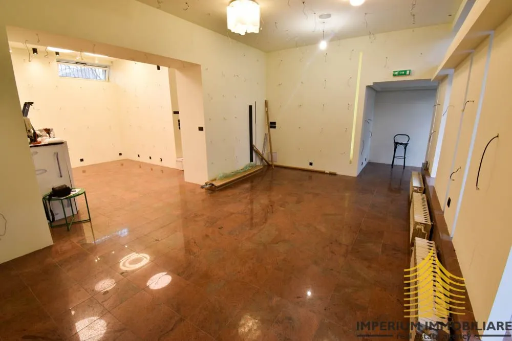 Prodaja poslovnog prostora, 82 m2 , Vrhunska pozicija - Zagreb