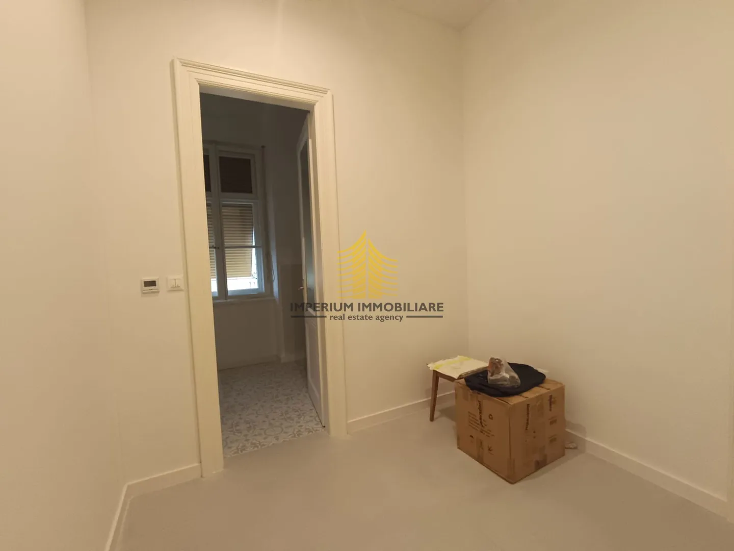 poslovni prostor, najam, split, grad, 34m2, ured - slika 2