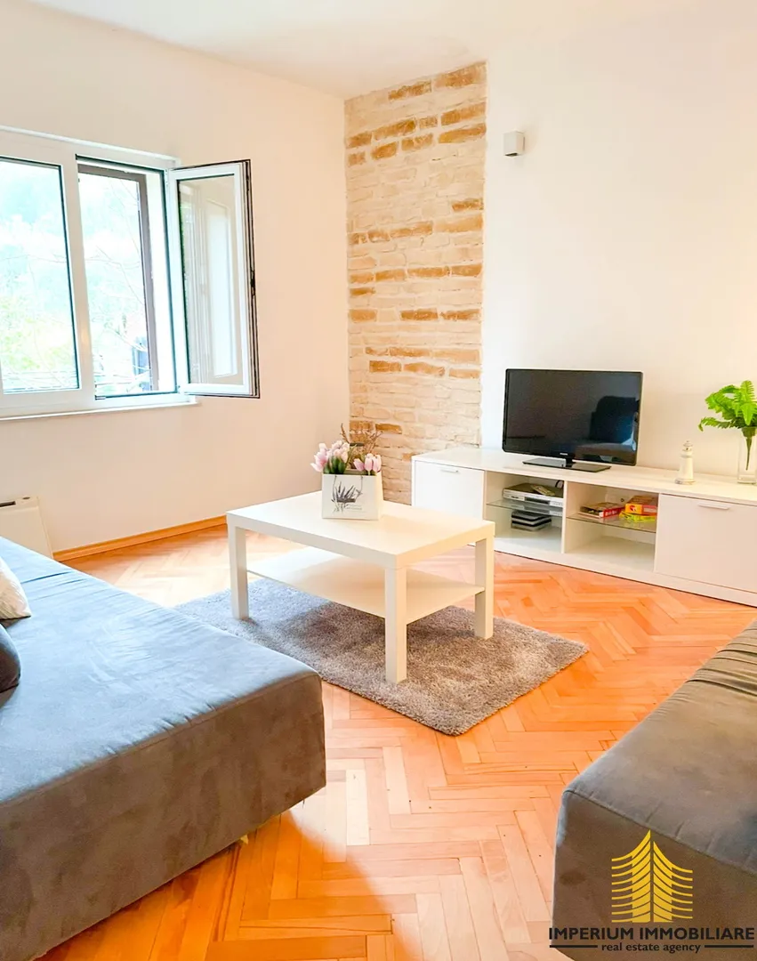 predivna apartmanska kuca - arbanija - slika 15