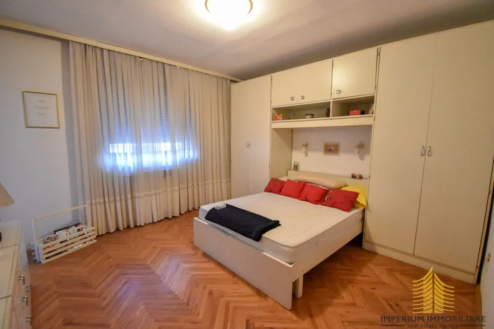 stan: zagreb (savica), 4sobni, 115 m2 - slika 9