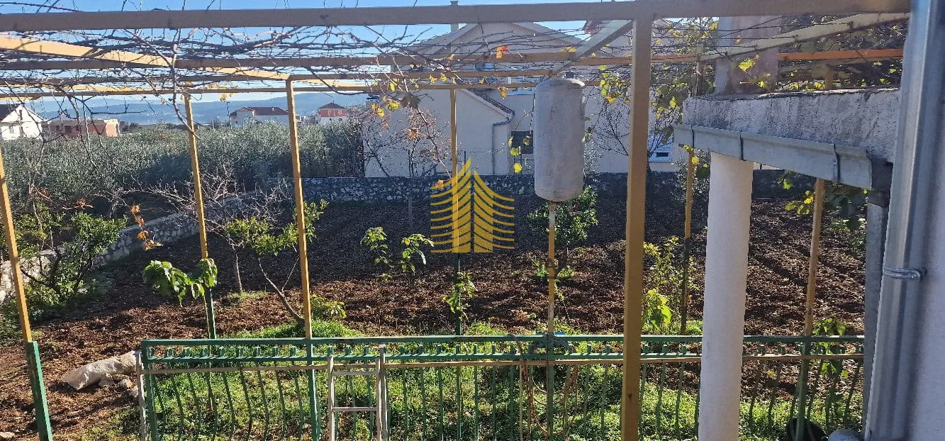 kuća, prodaja, plano, 210m2, samostojeća - slika 2