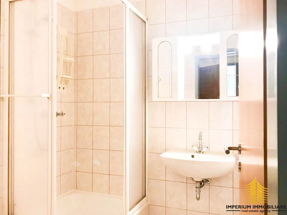 predivna apartmanska kuća - murter, jezera - slika 27