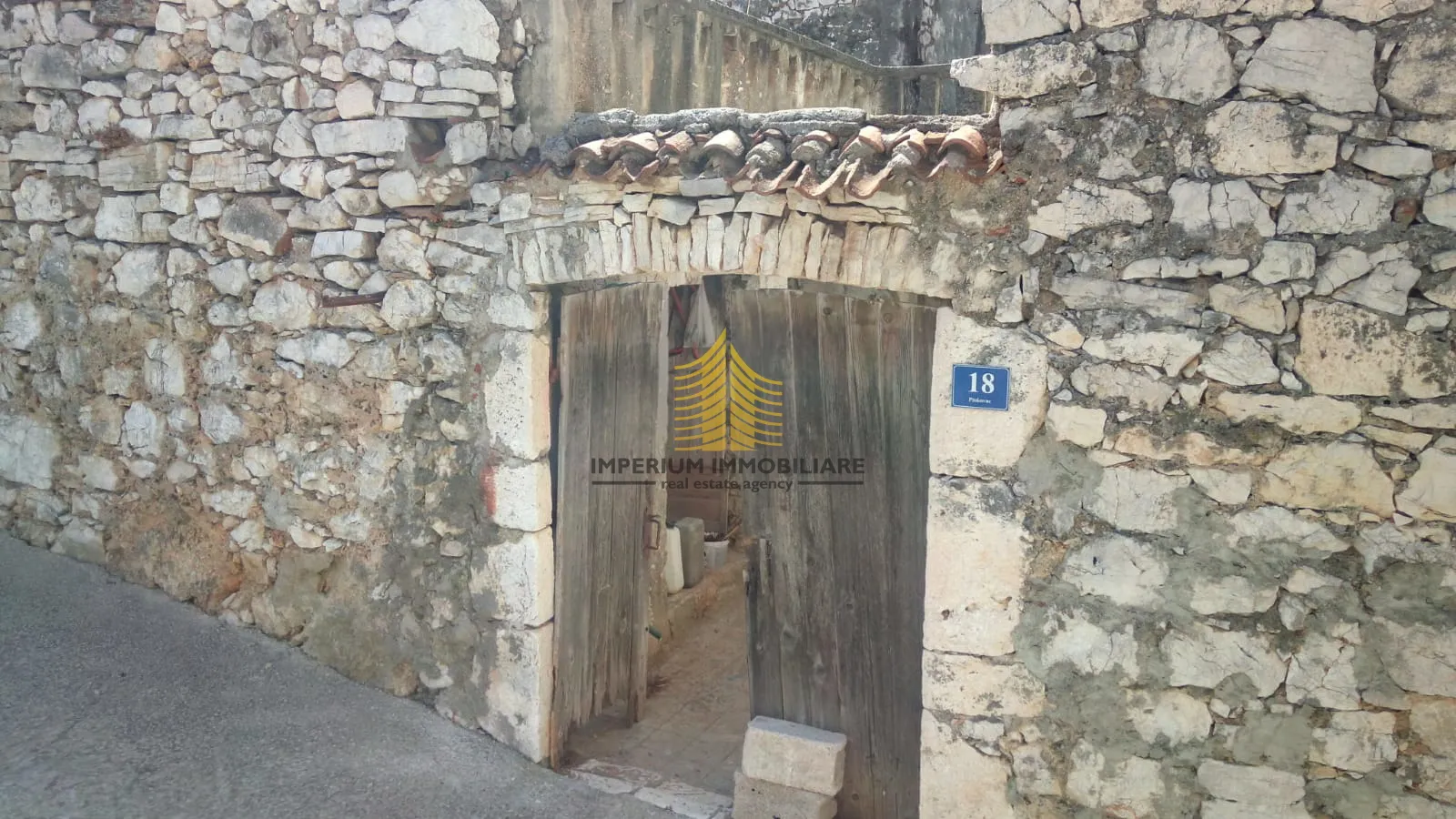 kuća, prodaja, tkon, 350m2, samostojeća - slika 3