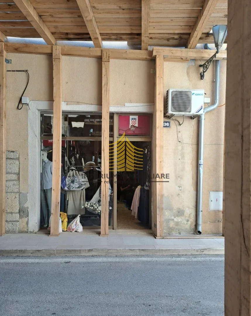 poslovni prostor, prodaja, obrovac, 36m2, prostor za usluge - slika 2