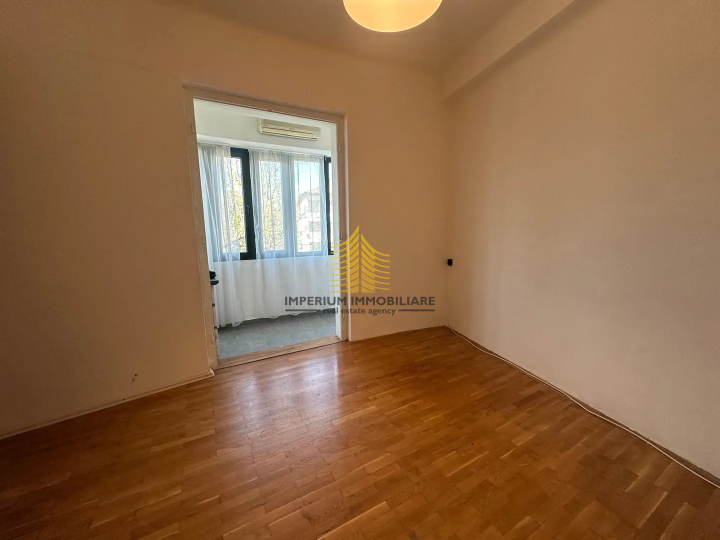 stan, prodaja, split, bačvice, 44m2, 1,5-sobni (1s+db) - slika 2