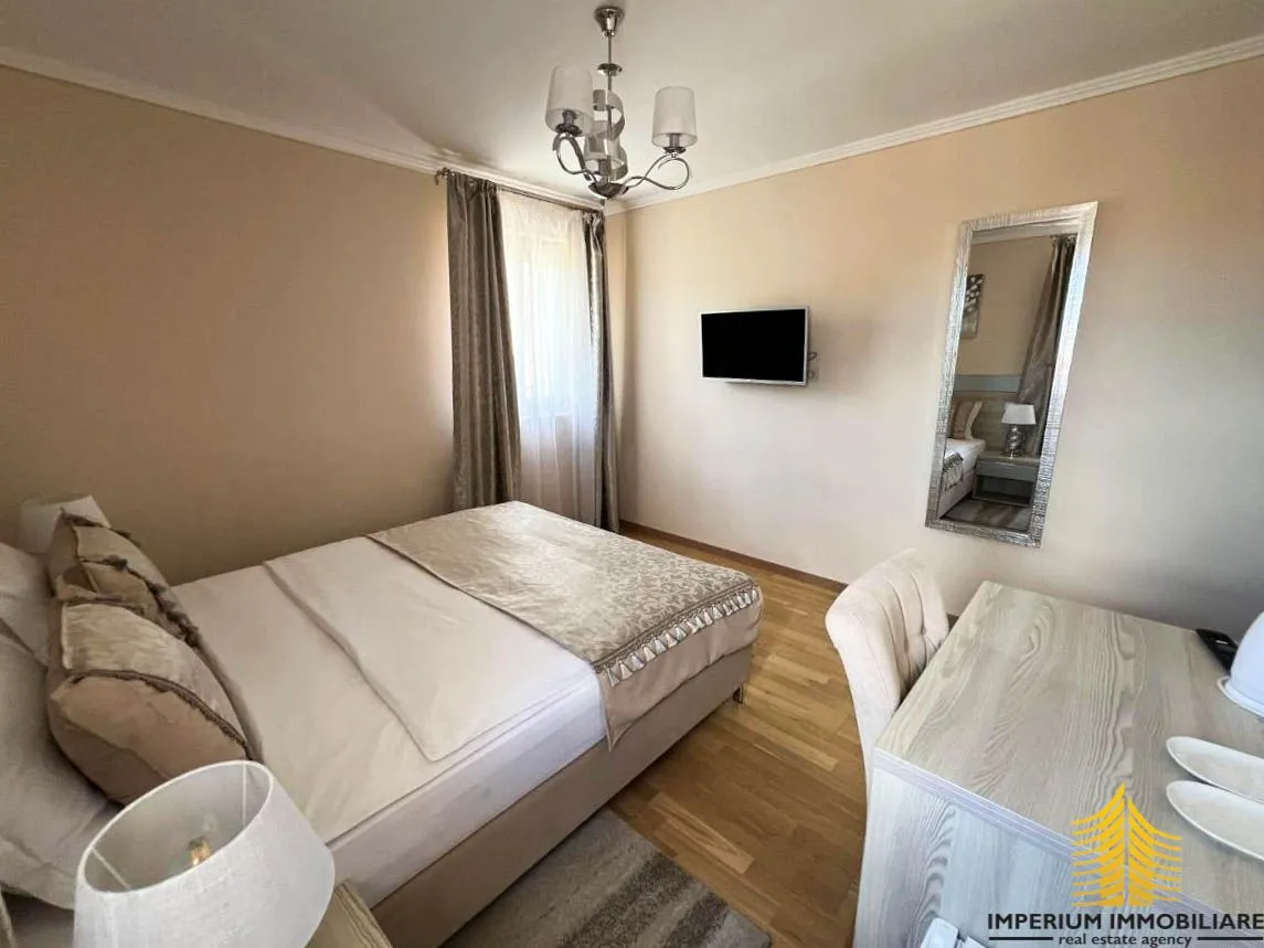 predivan novouređen hotel - kaštela - slika 23