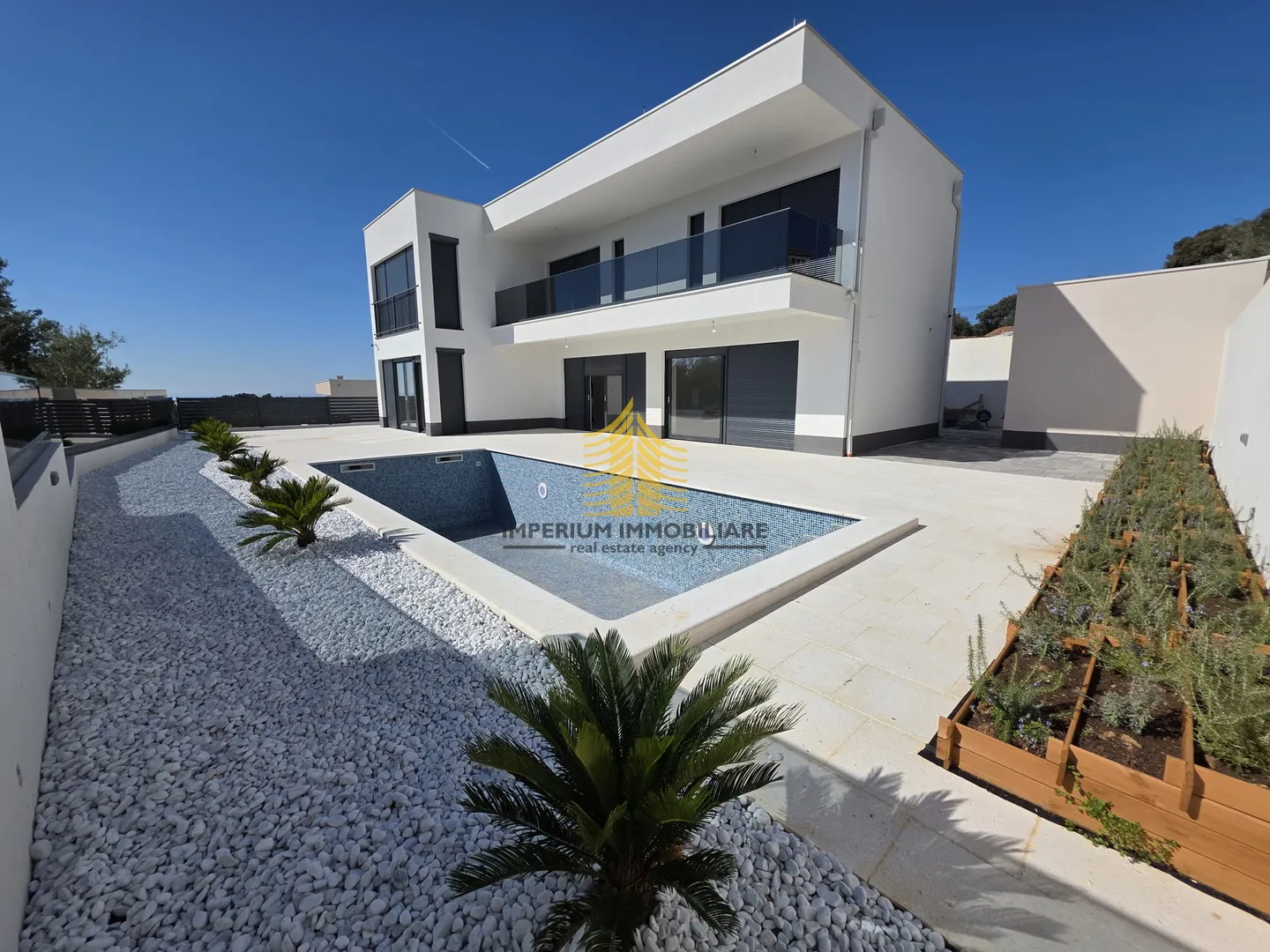 kuća, prodaja, marina, vinišće, 208m2, samostojeća - slika 2
