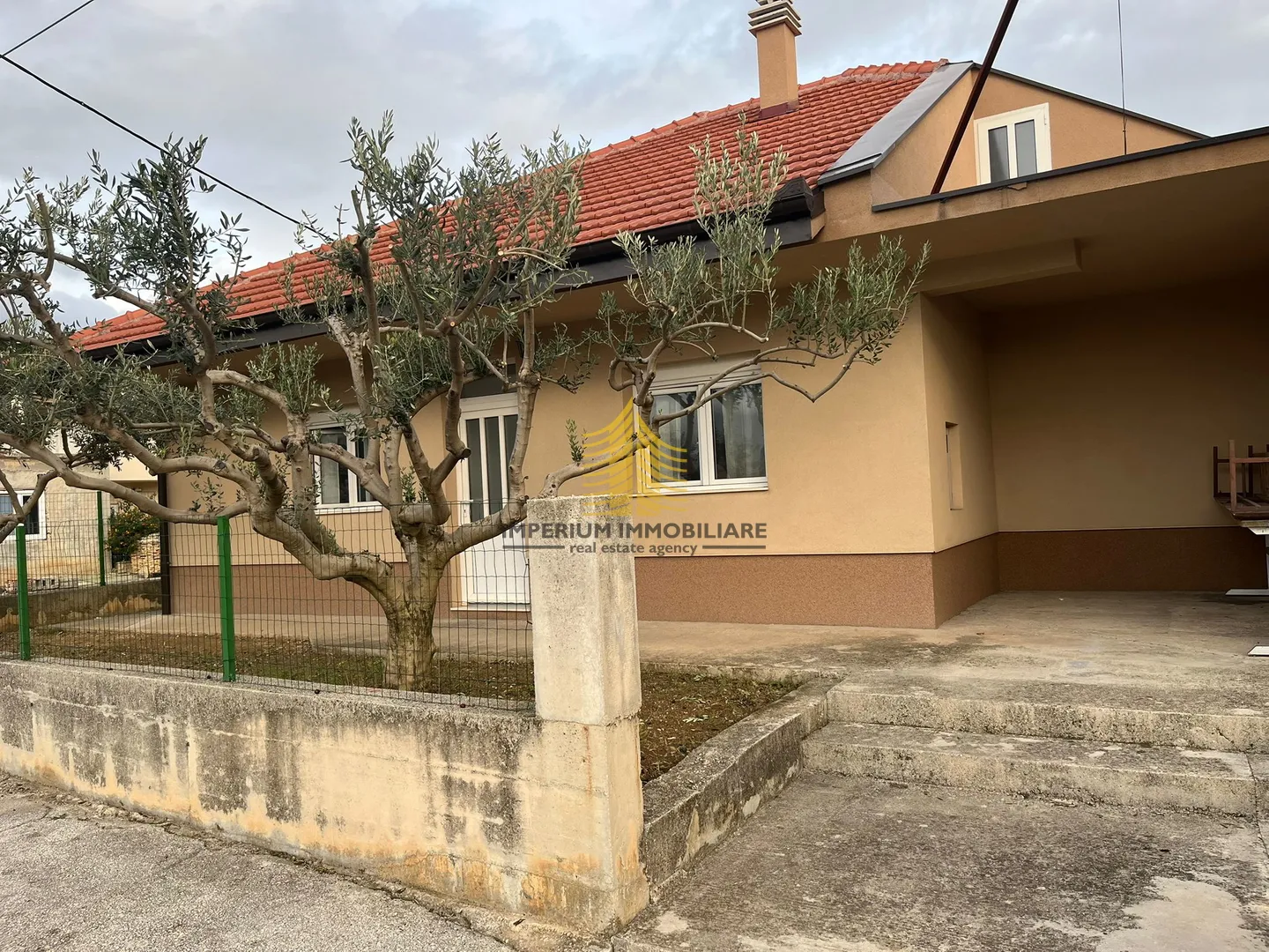 kuća, prodaja, split, mejaši, 192m2, samostojeća - slika 2