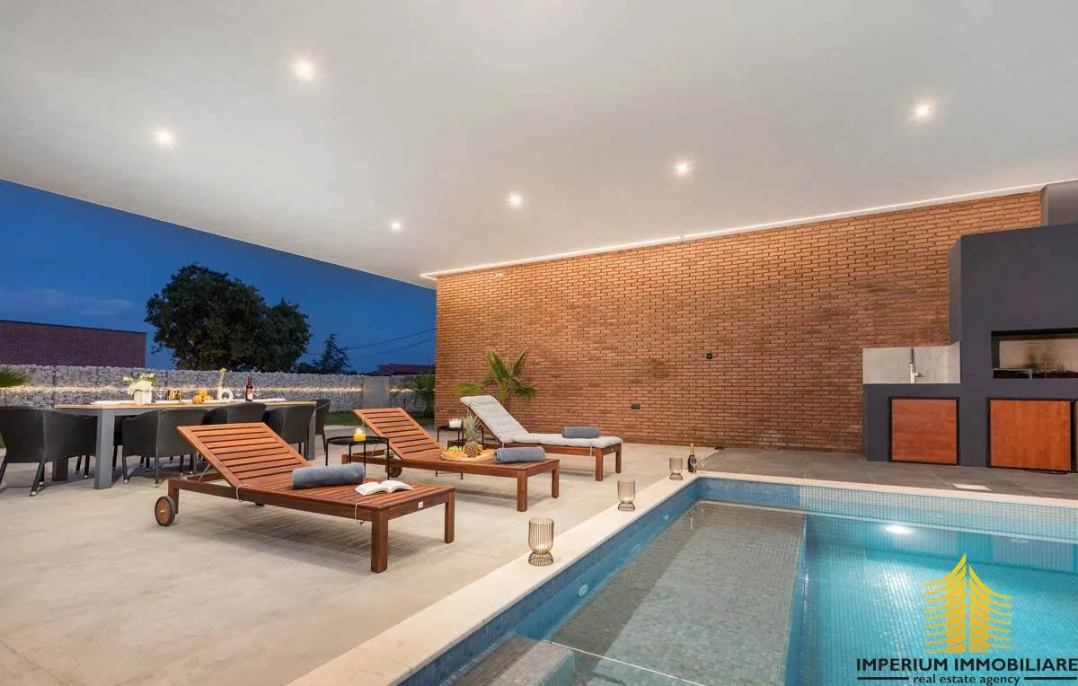 luxury villa with pool, liznjan, 380.68m2, croatia - slika 28