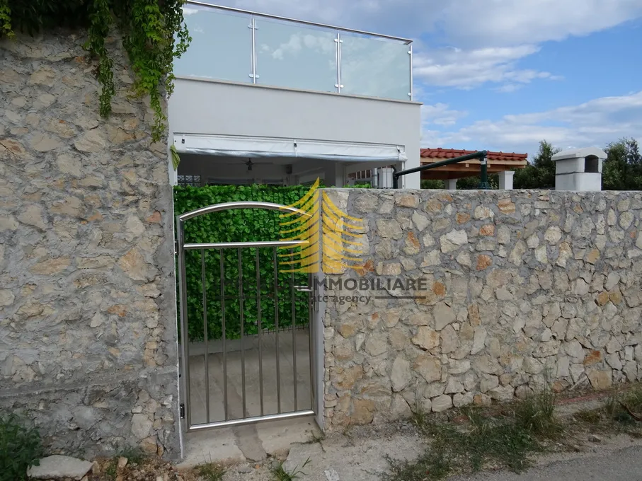 kuća, prodaja, rogoznica, 200m2, samostojeća - slika 19