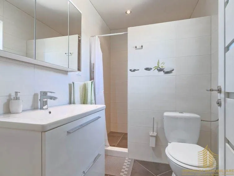 luksuzna vila u istri, 215m2, bazen - slika 26