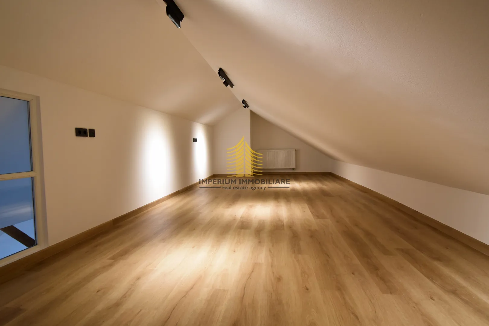 najam/zakup: poslovni prostor: ilica, 200m2 + galerija, parking - slika 14