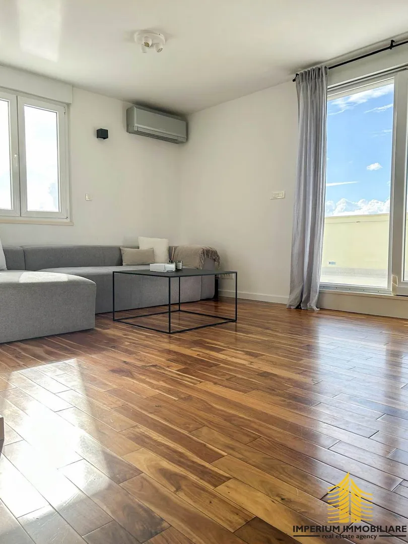 predivan penthouse na mejašima - prodaja - slika 18