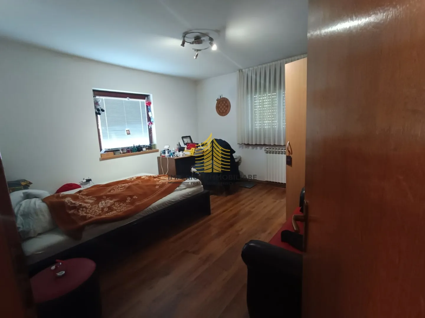 kuća, prodaja, sesvete, 300m2, samostojeća - slika 5