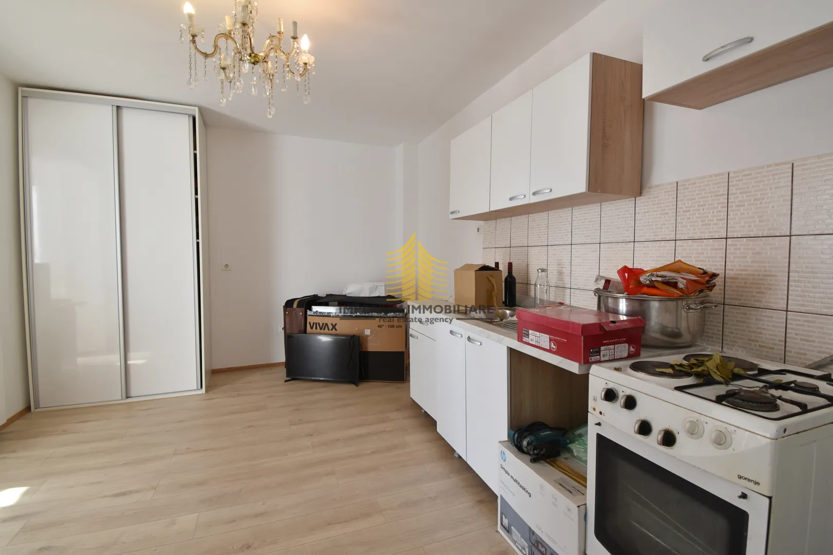 prilika! prodaja 2 stana u kompletu 2sobni + 1,5sobni na top lokaciji, trešnjevka - slika 11