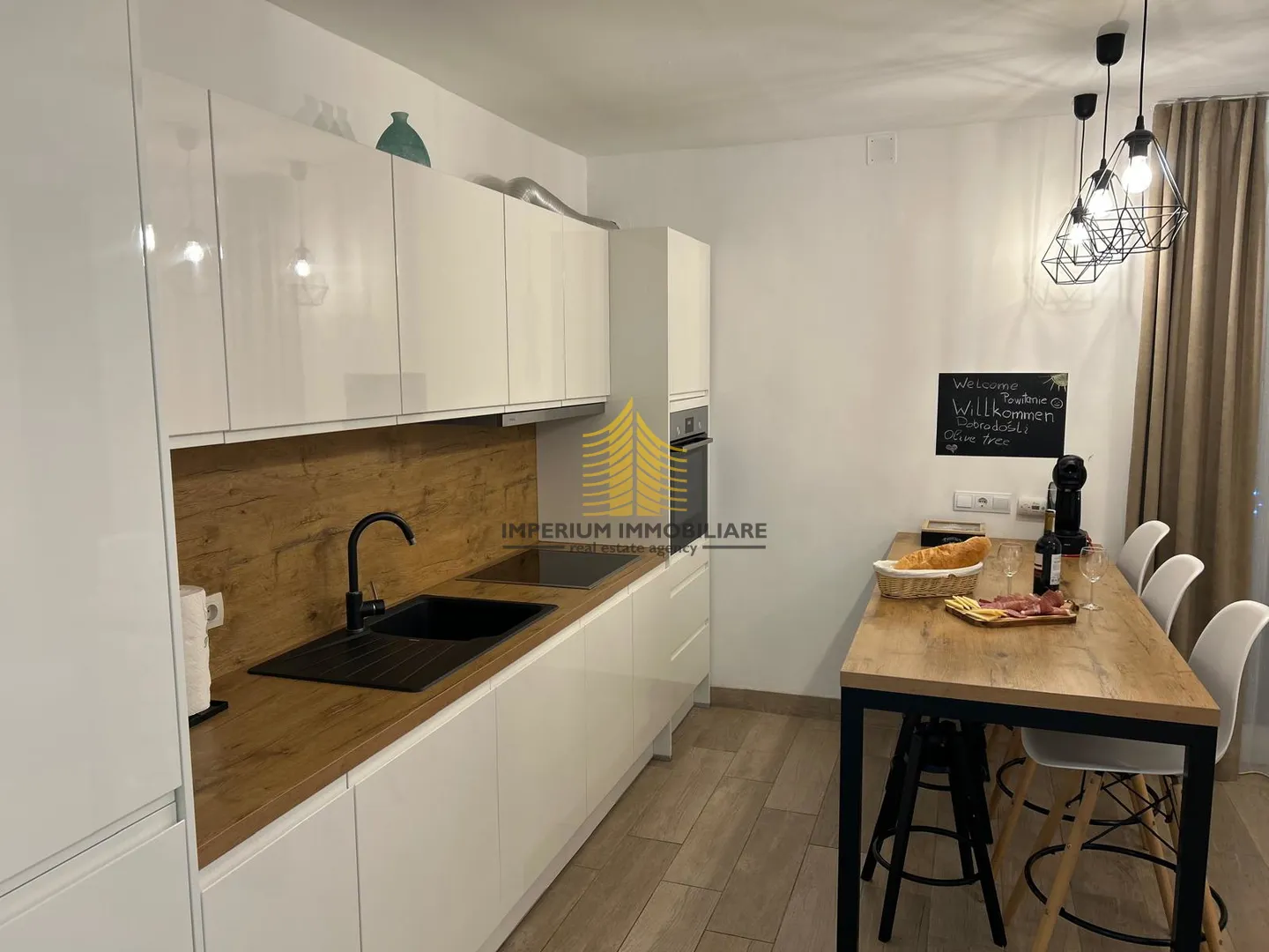 kuća, prodaja, kaštel kambelovac, 180m2, samostojeća - slika 16