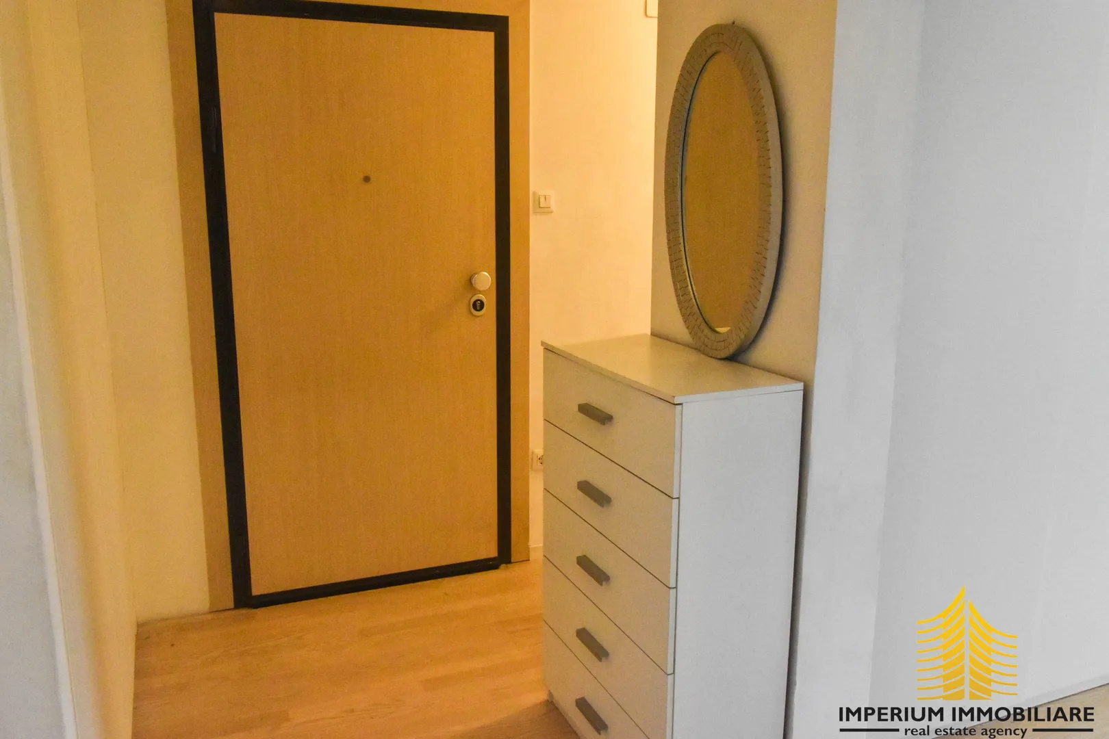 predivan stan na remetama(110m2, trosoban) - slika 26