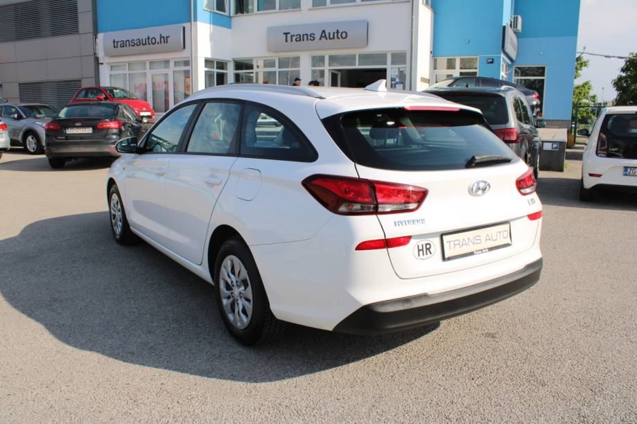 hyundai i30 karavan 1.0 t-gdi 120 - slika 4