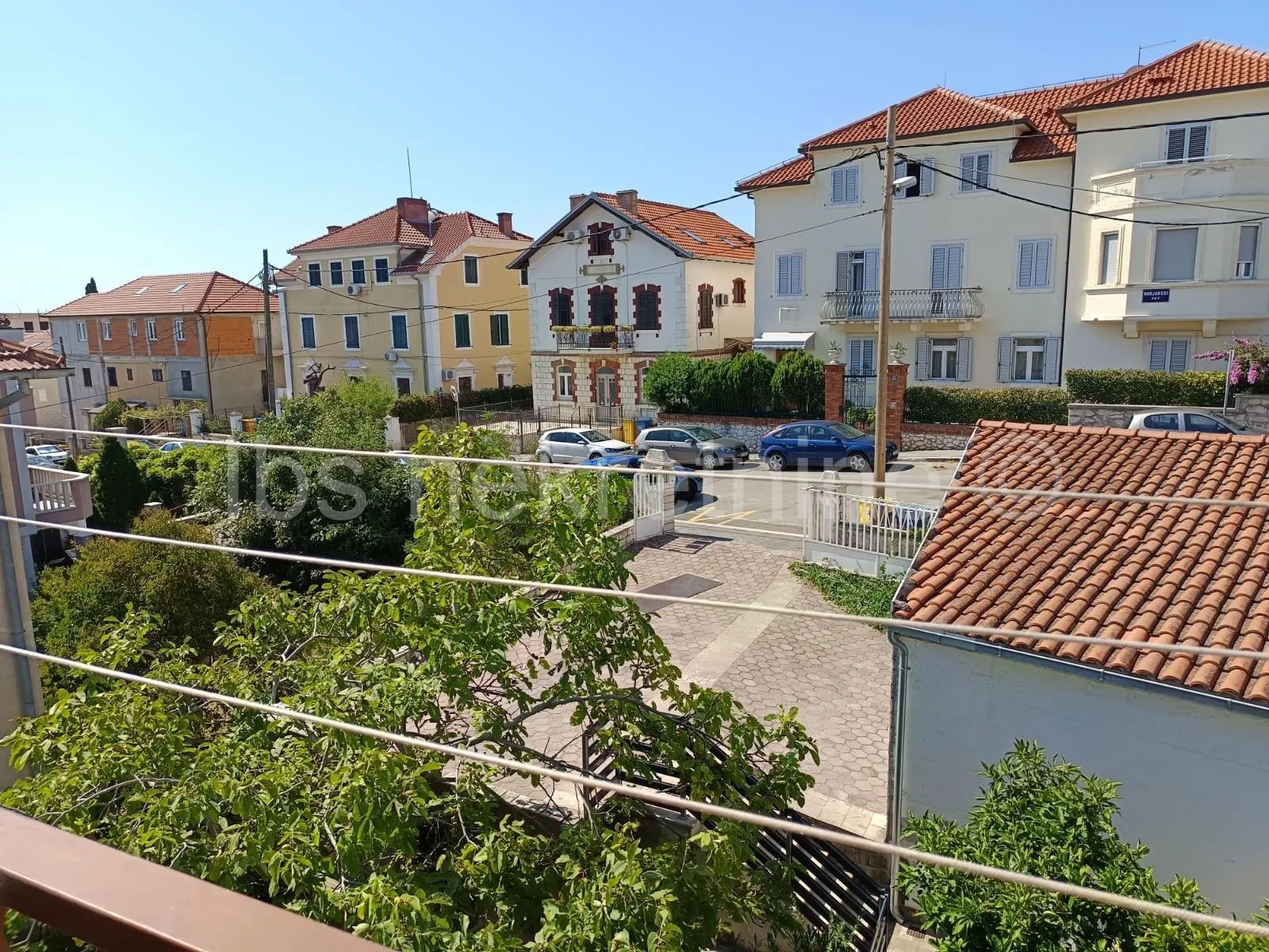 jedinstven stan na marjanu s vrtom i garažom - 145m² + 209m² vrta - slika 12