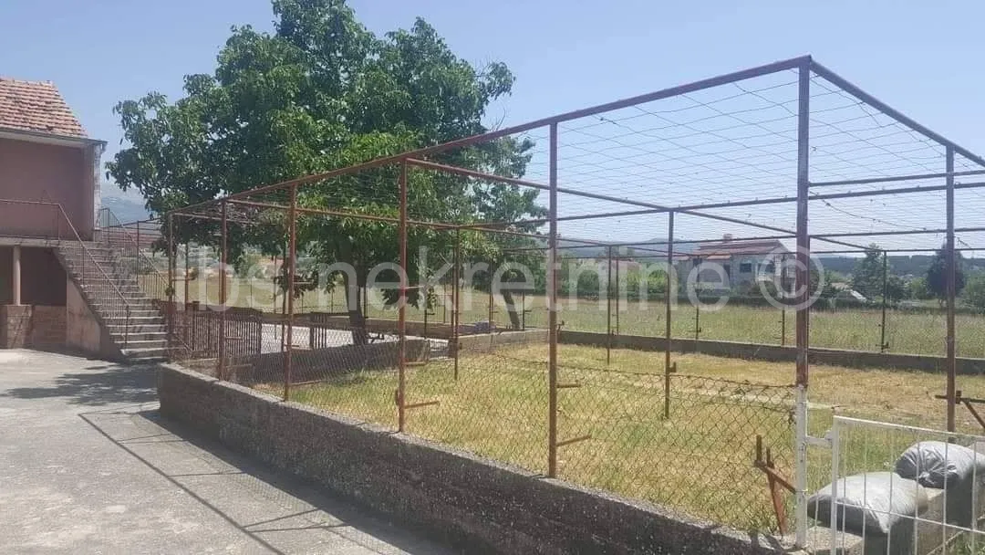 kuća prodaja otok 330 m2 - slika 3