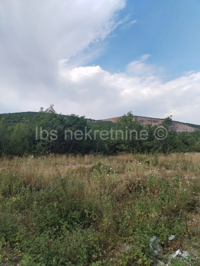 Dicmo, zemljište 18000 m2 - Prisoje, Dicmo