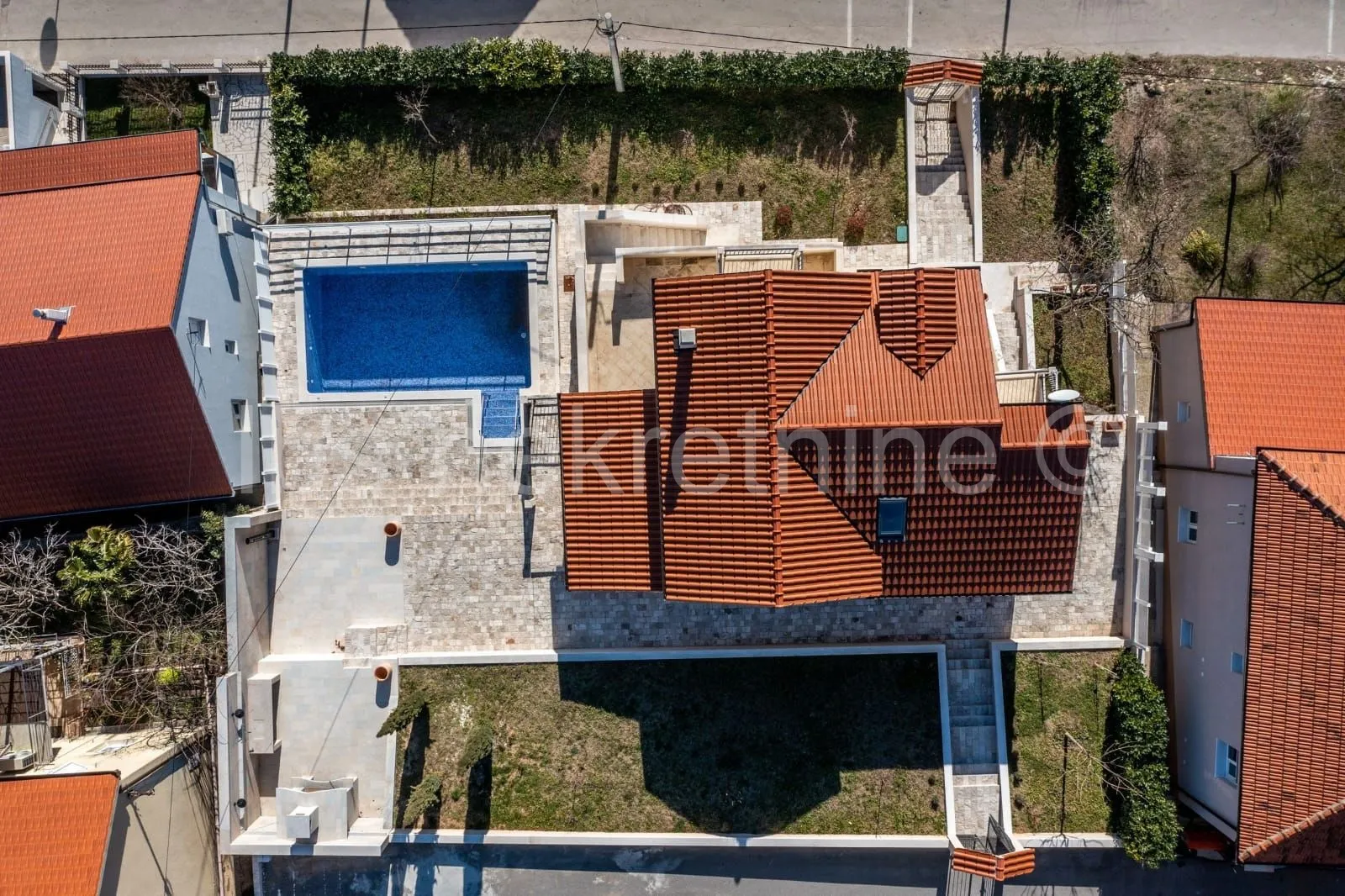 glavice - sinj, prekrasna moderna kuća na parceli od 3200m2!! - slika 25