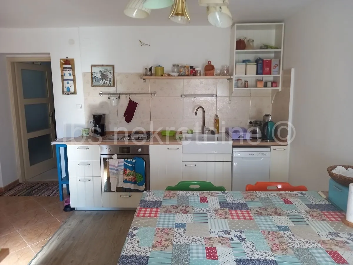 kuća prodaja sinj 101 m2 - slika 4