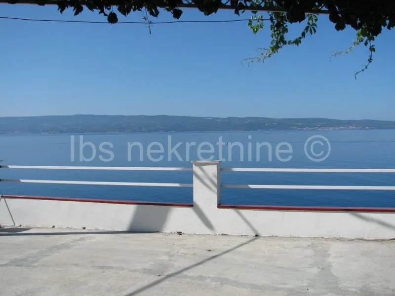kuća prodaja omiš 368 m2 - slika 8
