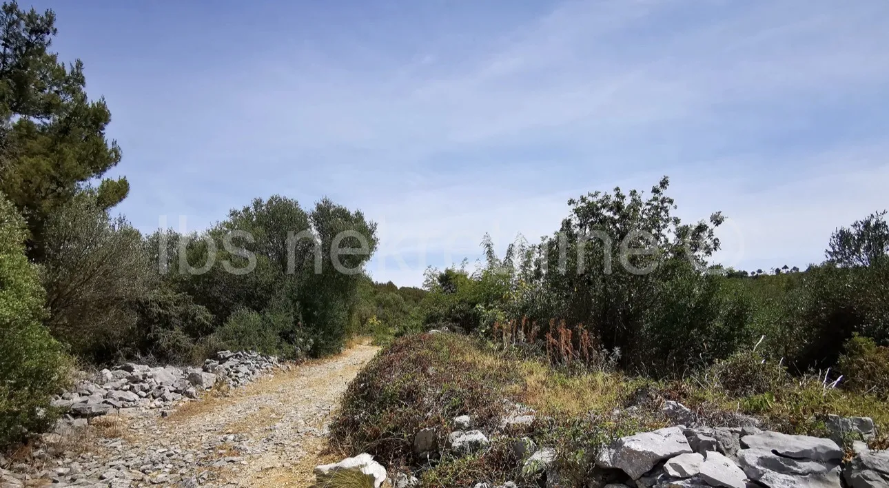 Okrug Donji - investicijsko građevinsko zemljište 1.170 m², - Okrug Donji, Okrug