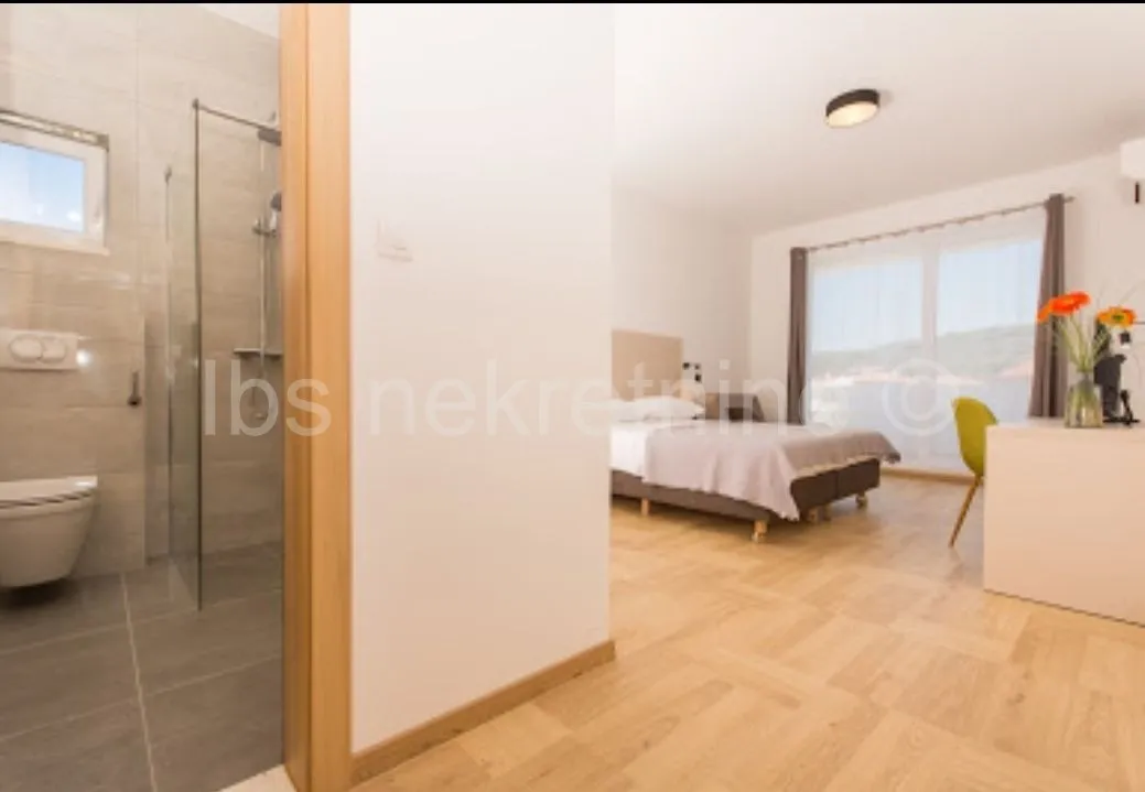 ***luksuzna vila s bazenom-slatine!!!*** - slika 9