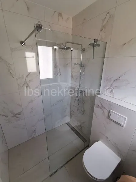 *** moderno namješten trosoban penthouse!!!*** - slika 17