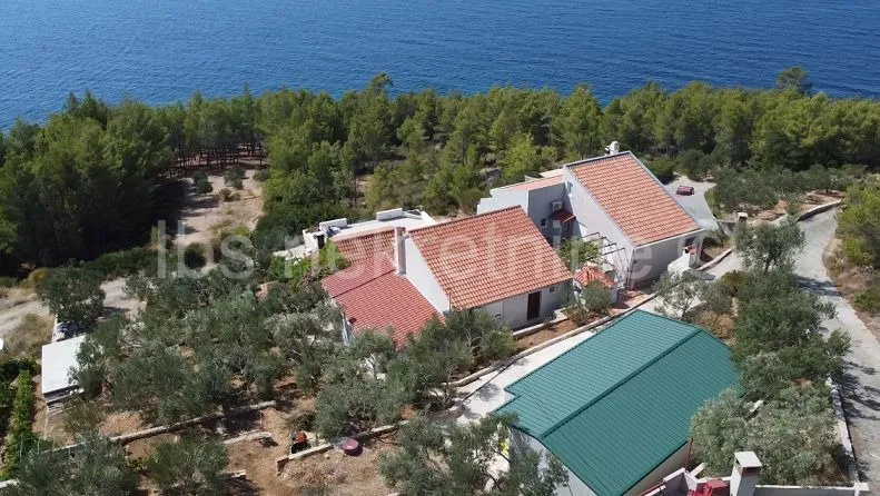 hvar-sveta nedjelja-dvije kuće s panoramskim pogledom na more! - slika 2