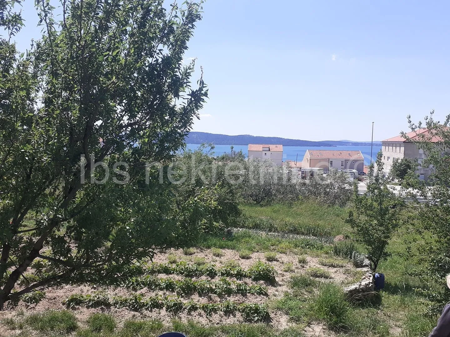Građevinsko zemljište uz brzu cestu!!! - Kaštel Gomilica, Kaštela