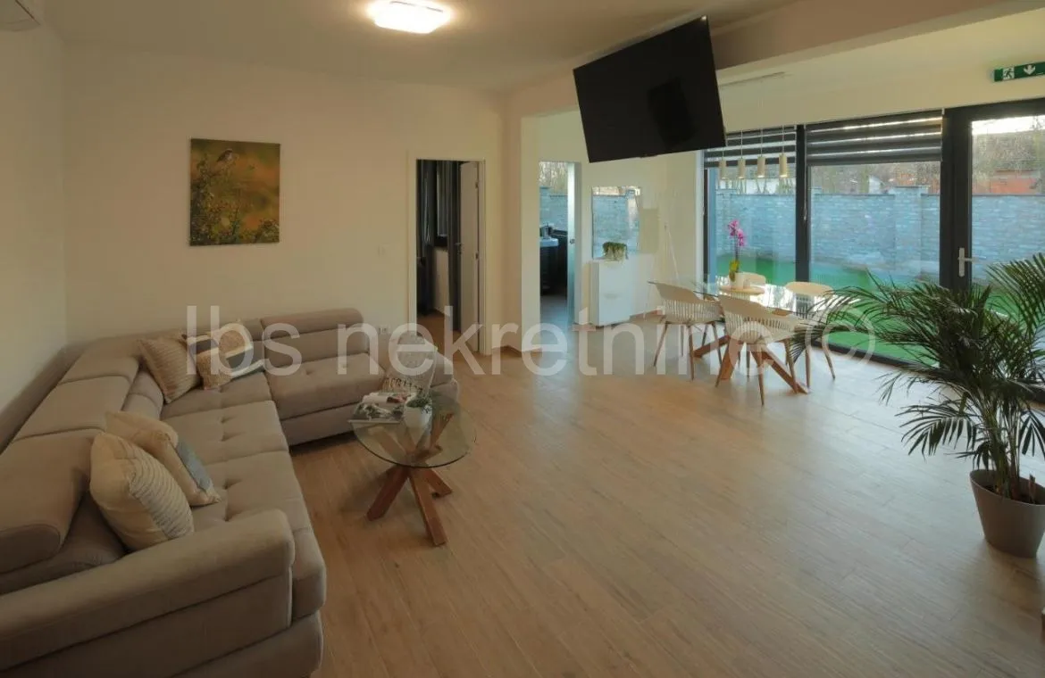 prodaja 4 moderno uređena apartmana u kopačevu - slika 2