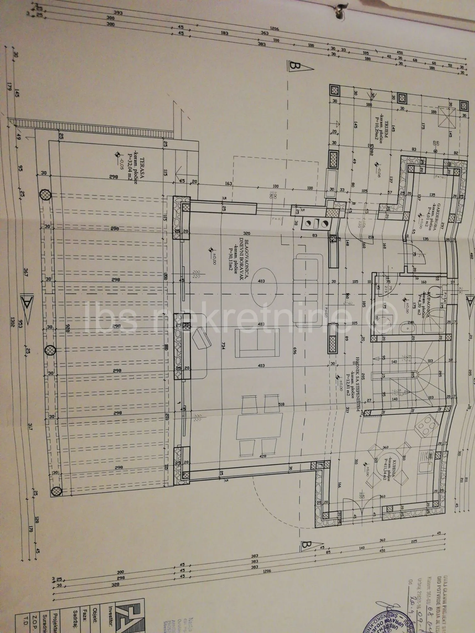 villa s bazenom i otvorenim pogledom na primošten i more! - slika 14