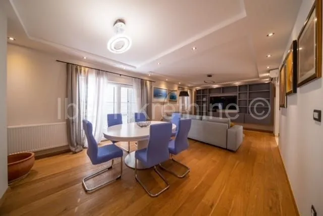 glavice - sinj, prekrasna moderna kuća na parceli od 3200m2!! - slika 8
