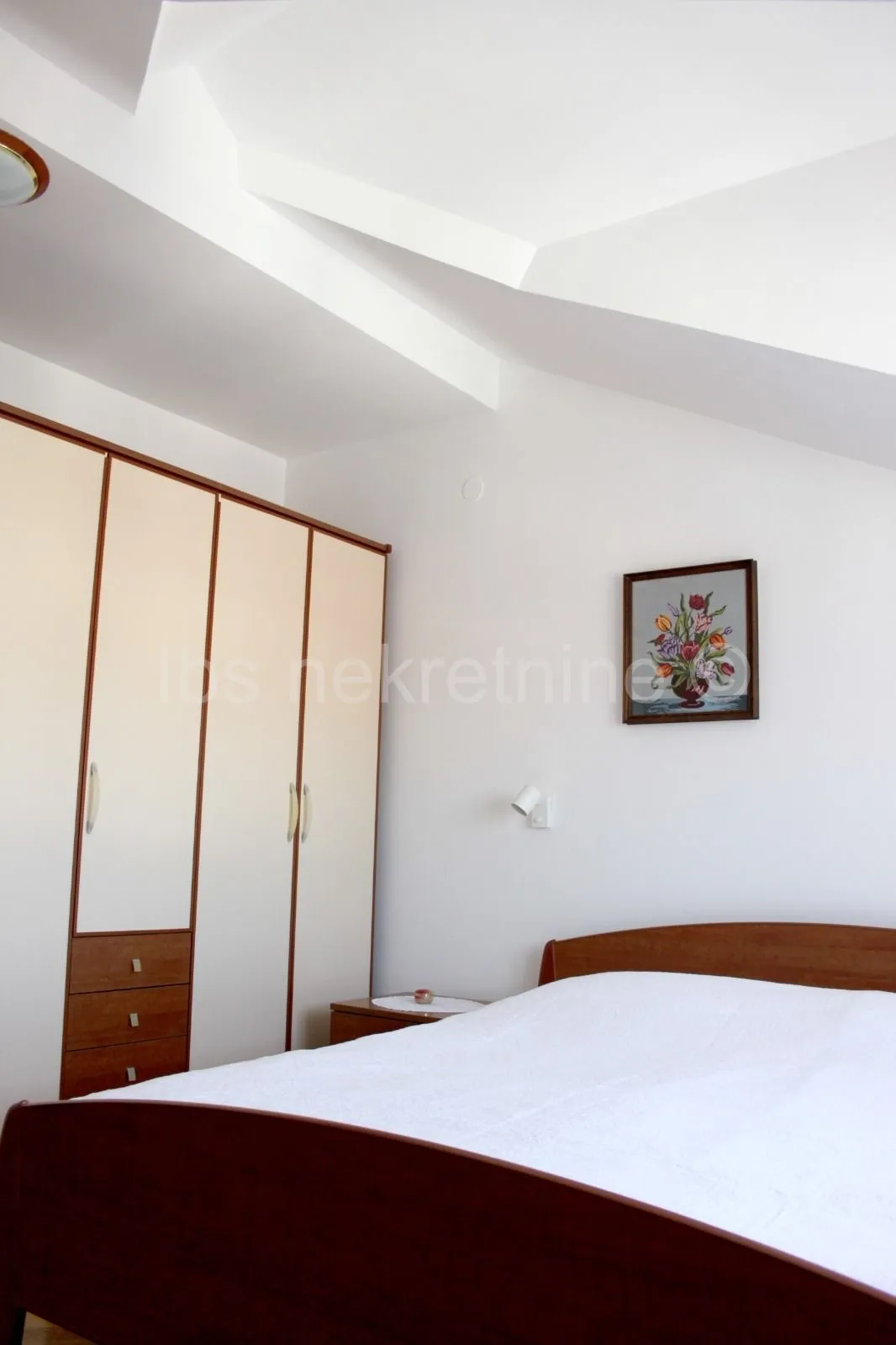 jedinstven stan na marjanu s vrtom i garažom - 145m² + 209m² vrta - slika 8