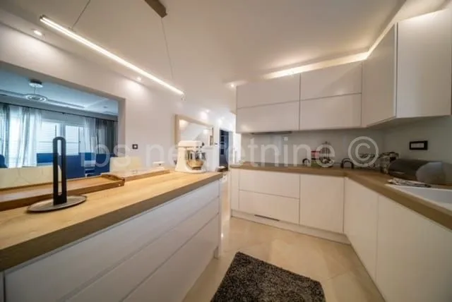 glavice - sinj, prekrasna moderna kuća na parceli od 3200m2!! - slika 9