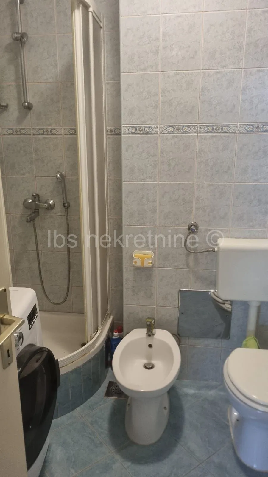 brda-stan s pogledom na more!! - slika 5