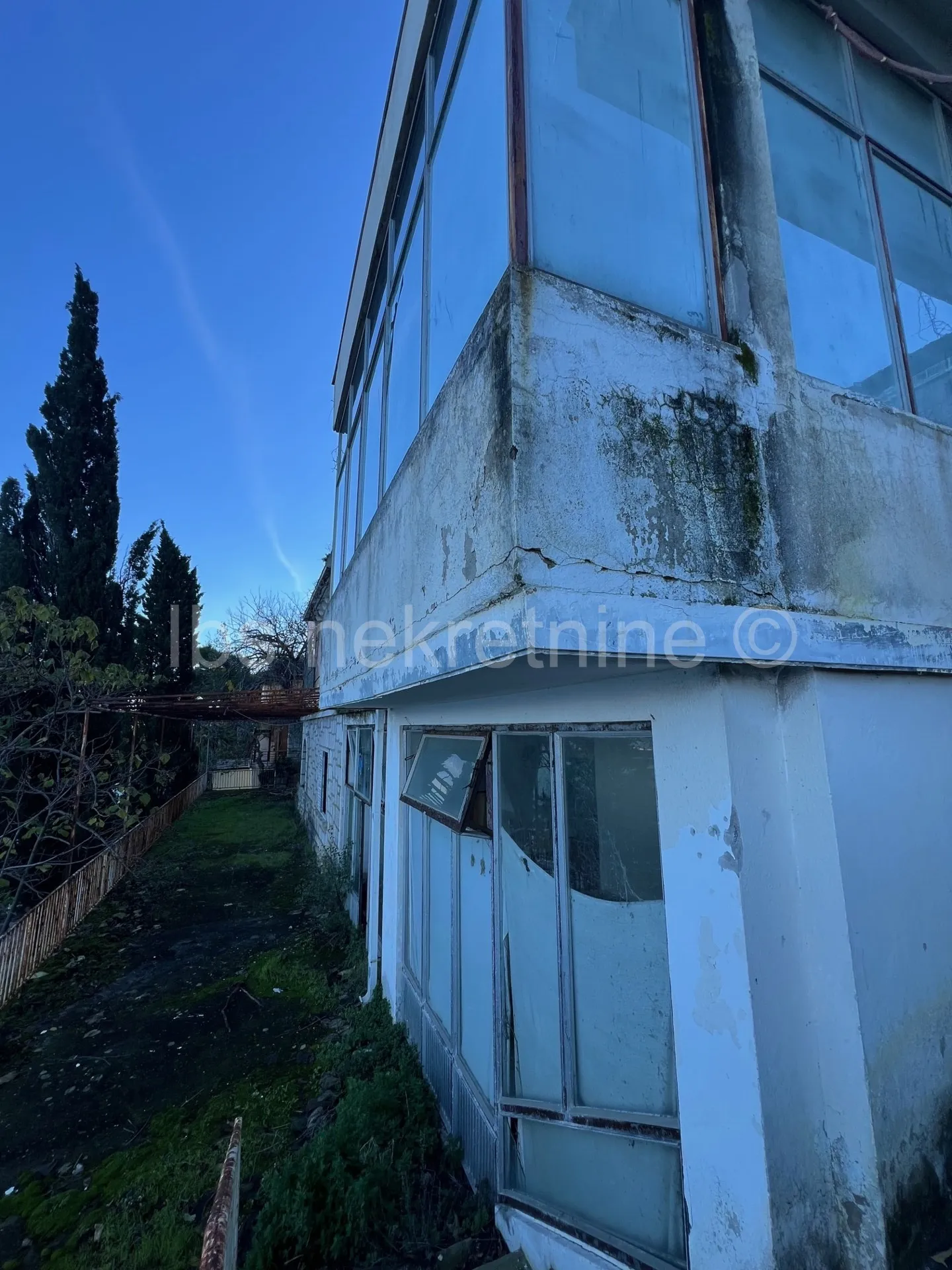 trpanj, povijesna vila uz more s projektom rekonstrukcije - slika 2