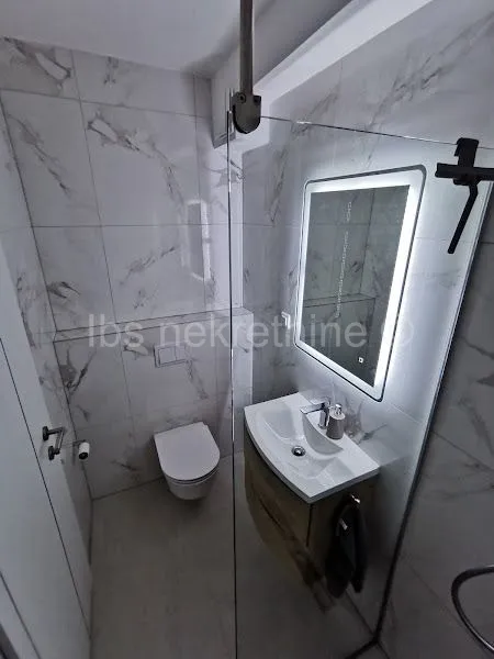 *** moderno namješten trosoban penthouse!!!*** - slika 10