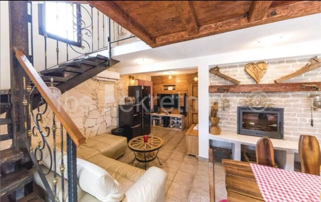 ***divojevići - seosko imanje na 10,000 m2!!!*** - slika 16
