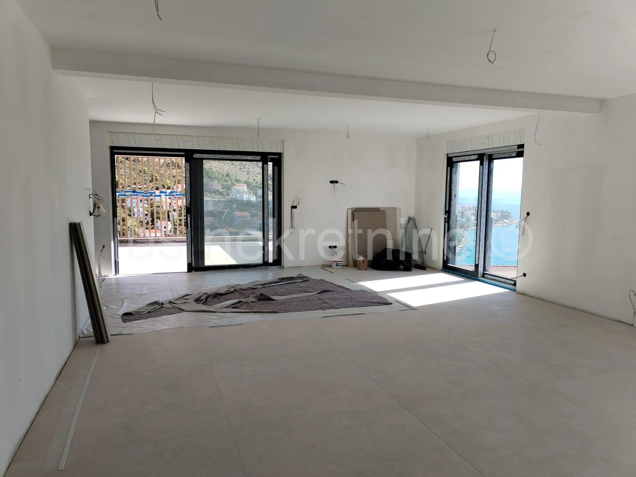 penthouse novogradnja okrug gornji - slika 2