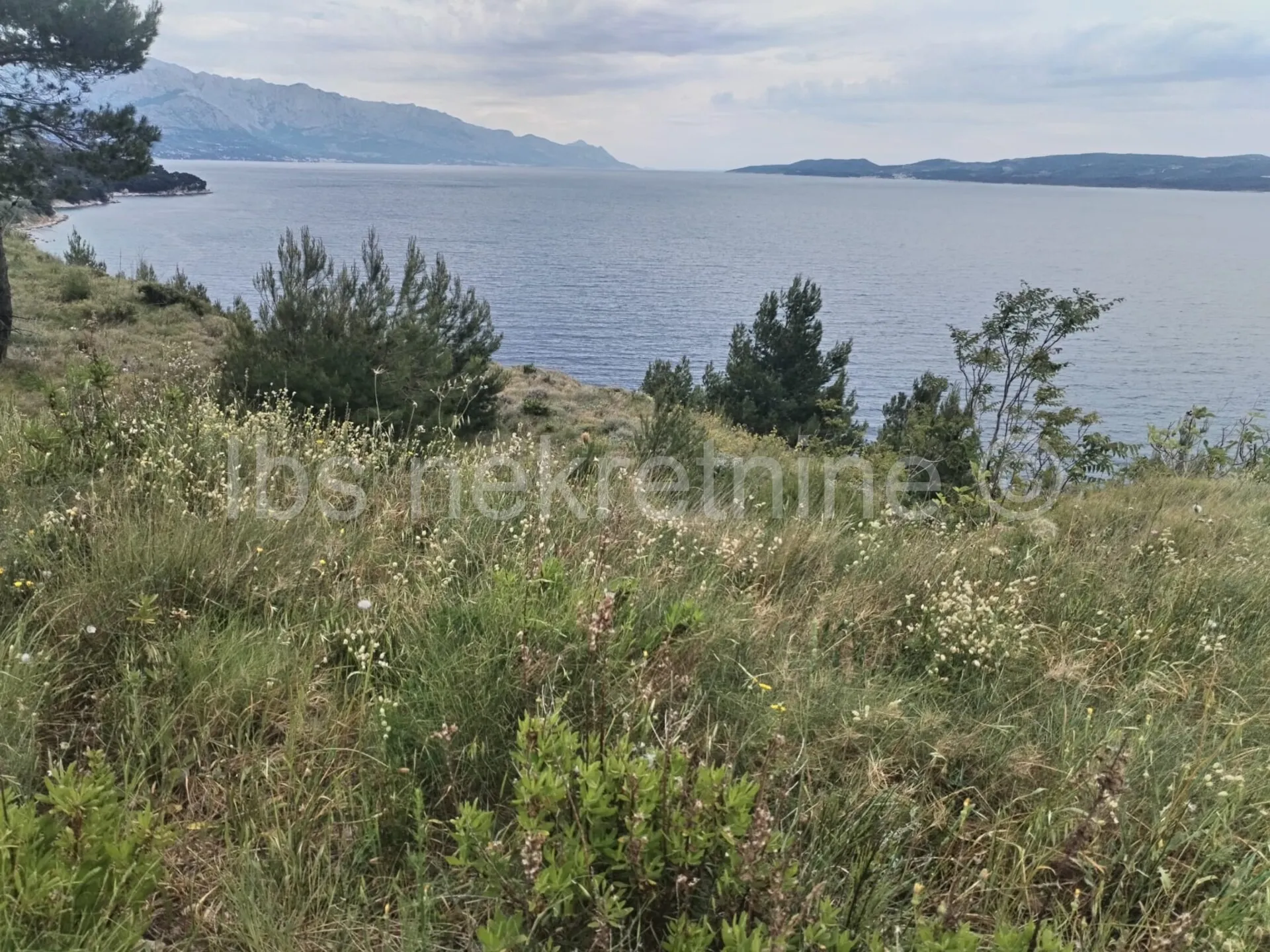ekskluzivno zemljište s panoramskim pogledom ruskamen, 60 m od obale - slika 4