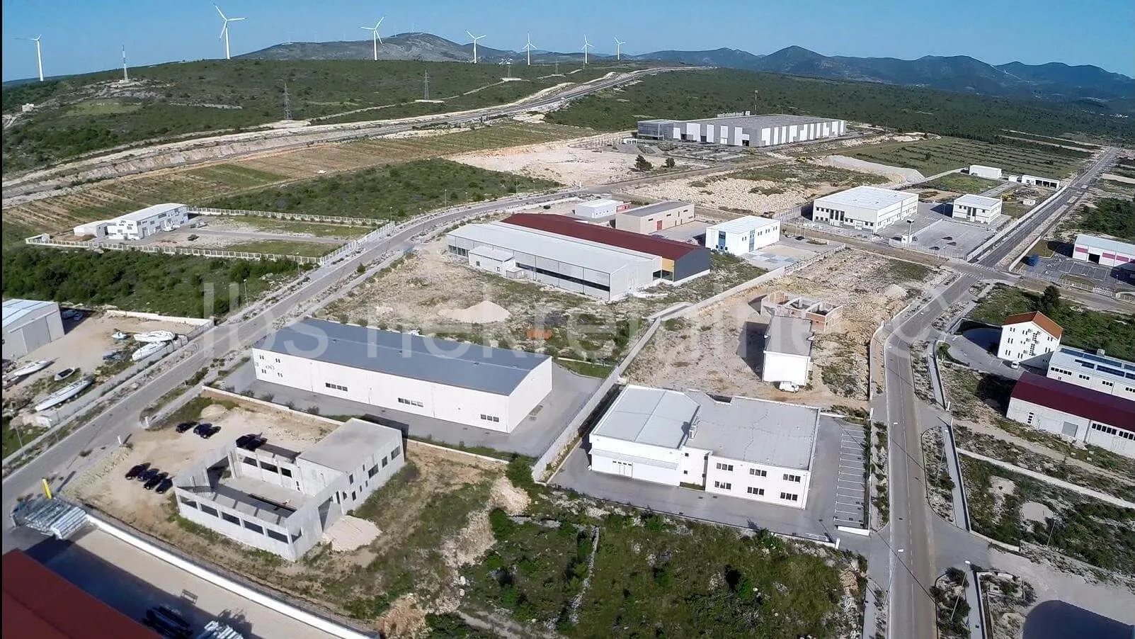 Industrijska zona Podi, Šibenik –4.990 m2 +pravomoćna dozvola za halu - Dubrava Kod Šibenika, Šibenik - Okolica