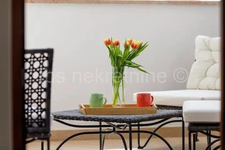***prekrasna vila-50 m od mora!!! - slika 23