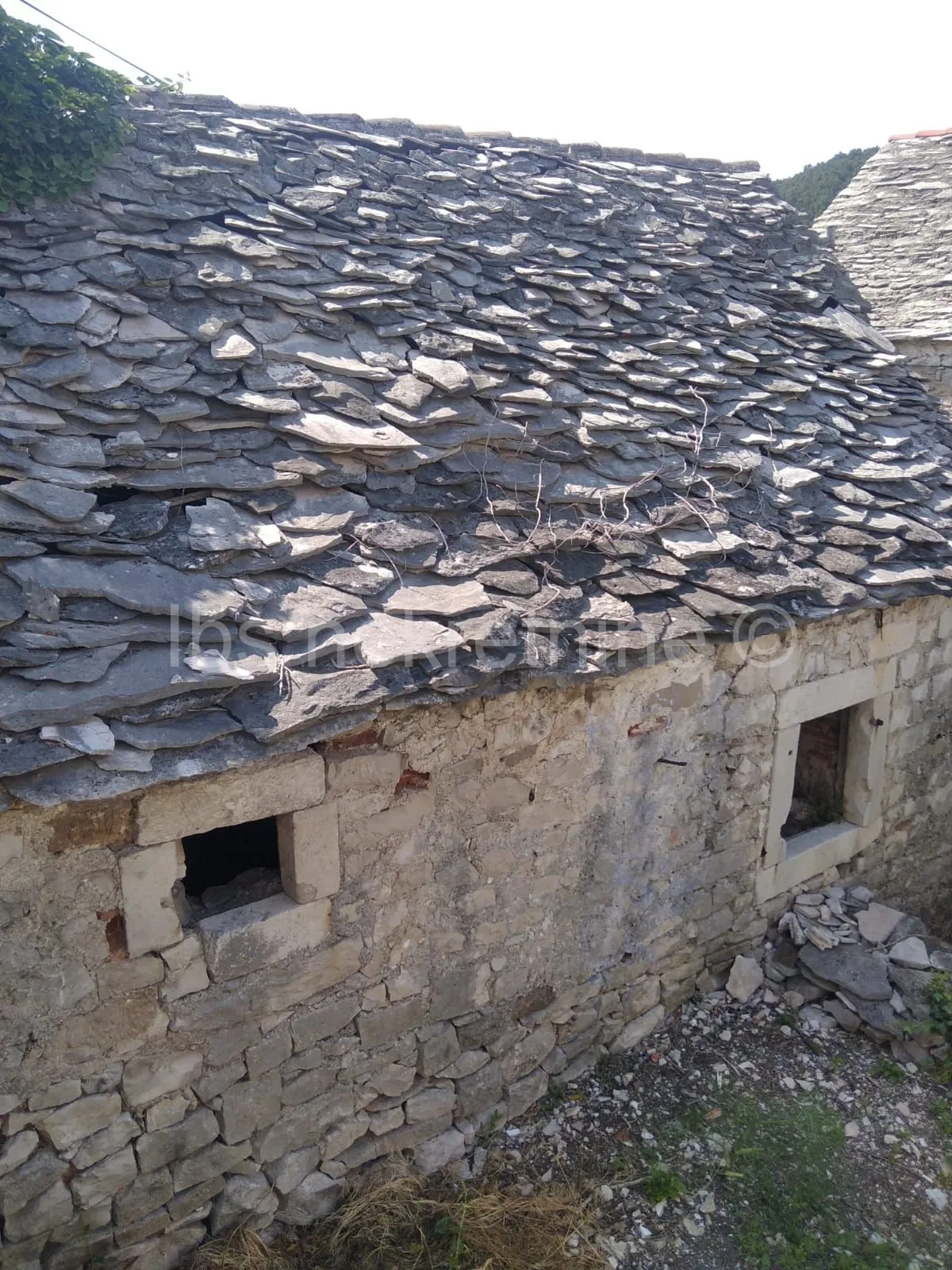 kuća prodaja pučišća 200 m2 - slika 5