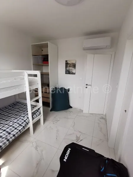 *** moderno namješten trosoban penthouse!!!*** - slika 23