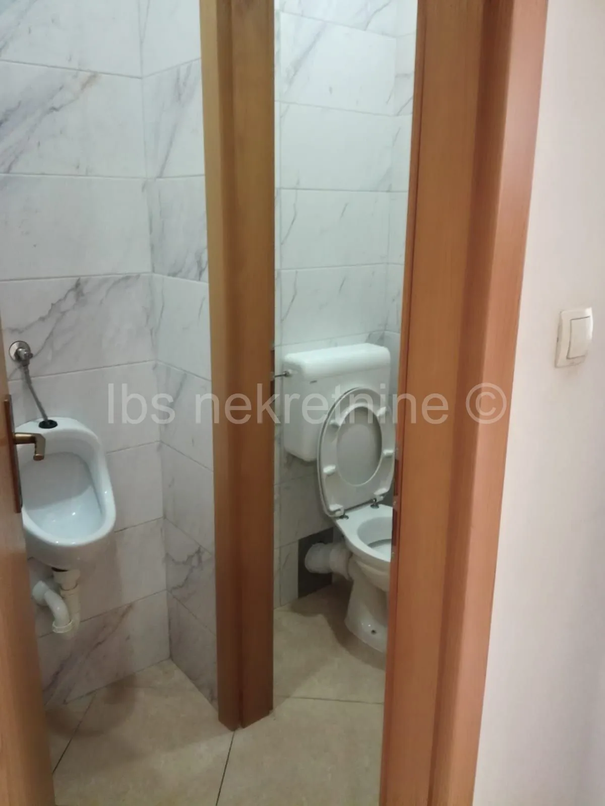 poslovni prostor najam/zakup sinj 75 m2 - slika 10